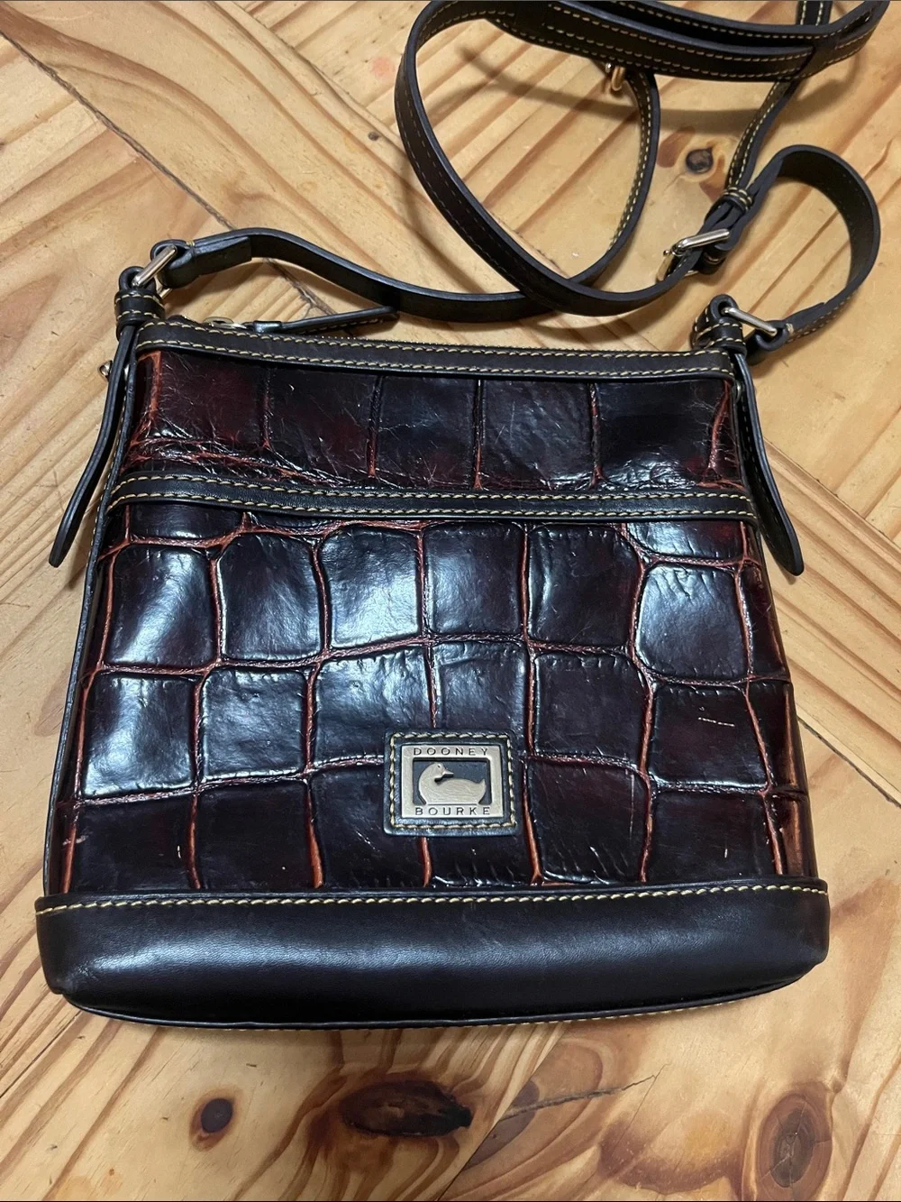 Dooney & Bourke Croc-Embossed Crossbody Bag in Brown